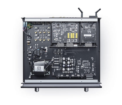 Primare Pre35 Preamplifier, inside view