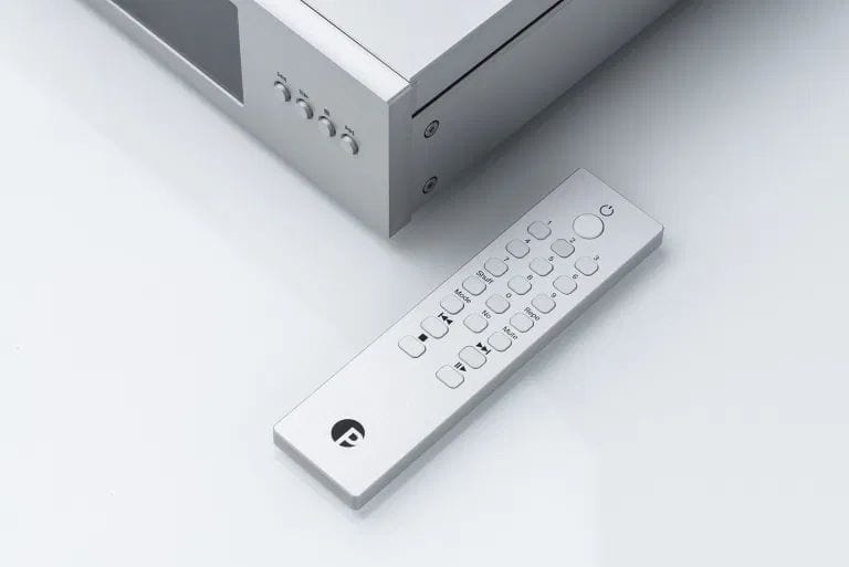  ProJect CD Box RS2 T in Silver with remote