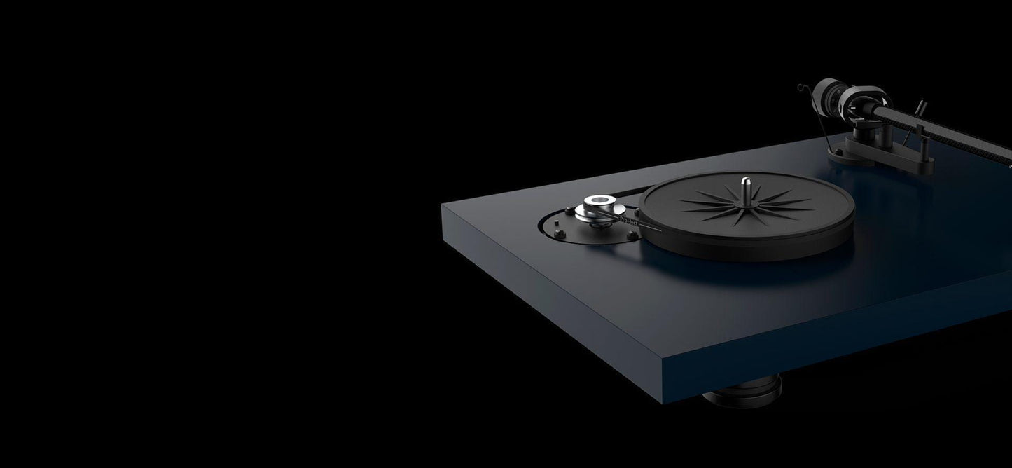 ProJect Audio Systems Turntables ProJect Debut Carbon EVO Acryl Turntable (High Gloss Black) with Ortofon 2M Red Cartridge