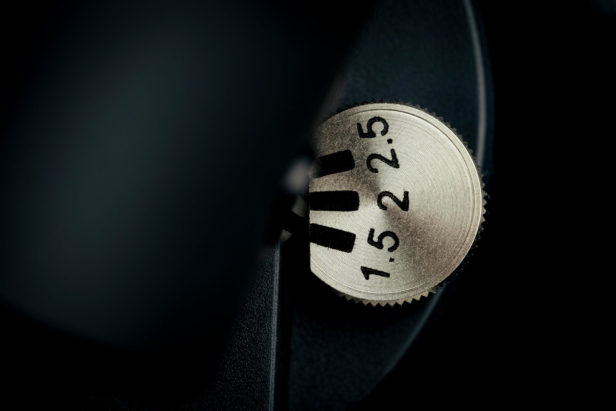 ProJect T2 W Streaming Turntable with Ortofon 2M Red Cartridge