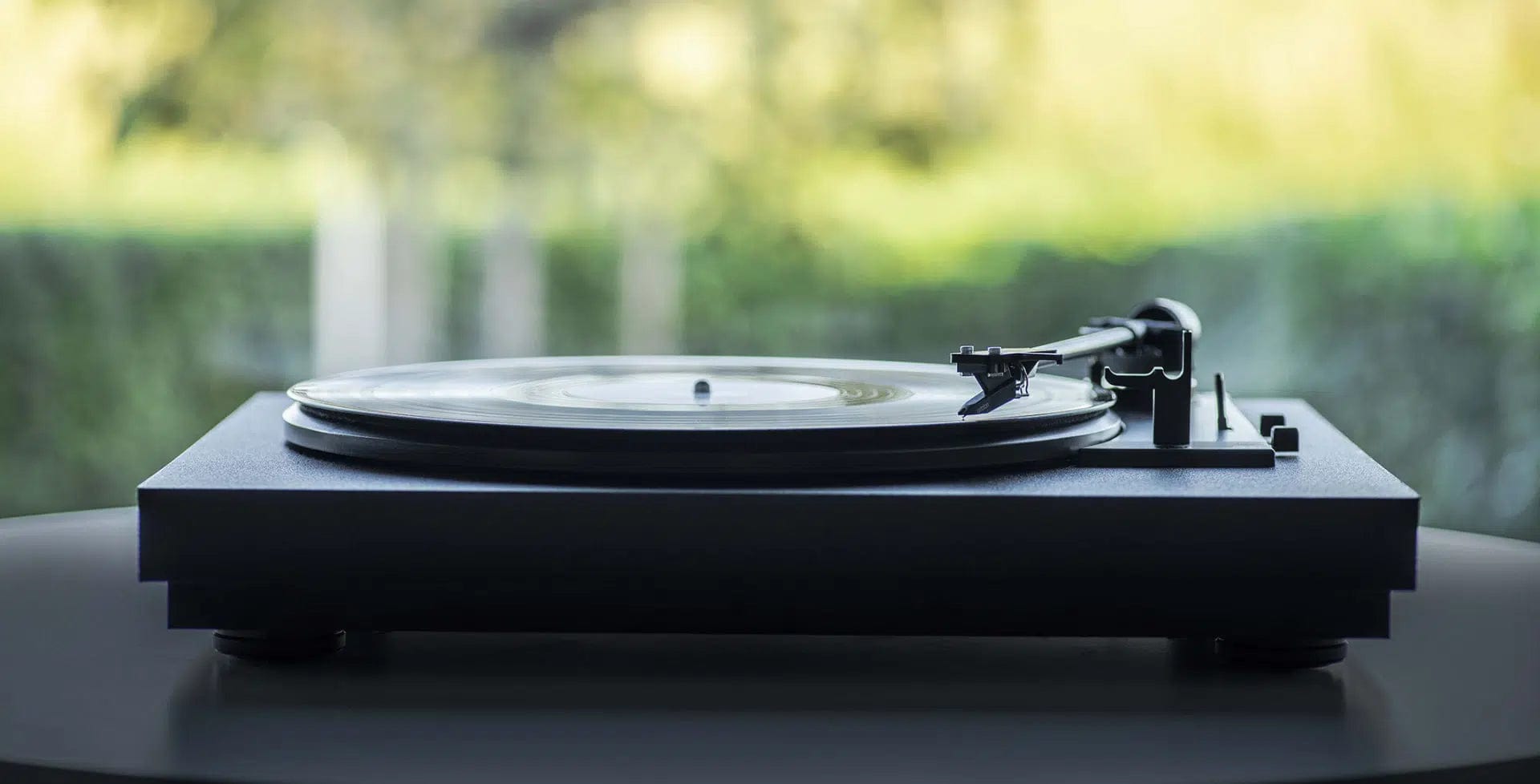 ProJect Audio Systems Turntables & Record Players ProJect Audio A1 Full Automatic Turntable