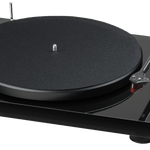 ProJect Debut E Carbon Turntable with Ortofon 2M Red cartridge in black, angled