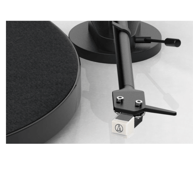 ProJect E1 Phono Turntable in White With Audio Technica AT2600L Cartridge shown up close