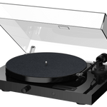 Project Juke Box E1 Turntable with Ortofon OM5e Cartridge in High Gloss Black