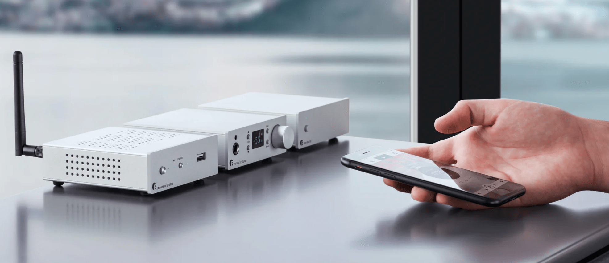 ProJect Stream Box S2 Ultra, pair with controls