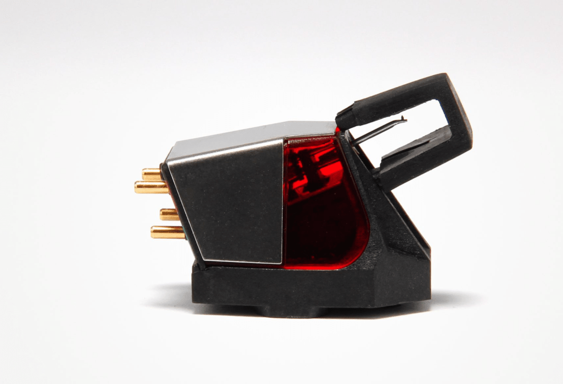 Rega Nd3 MM Cartridge , side on