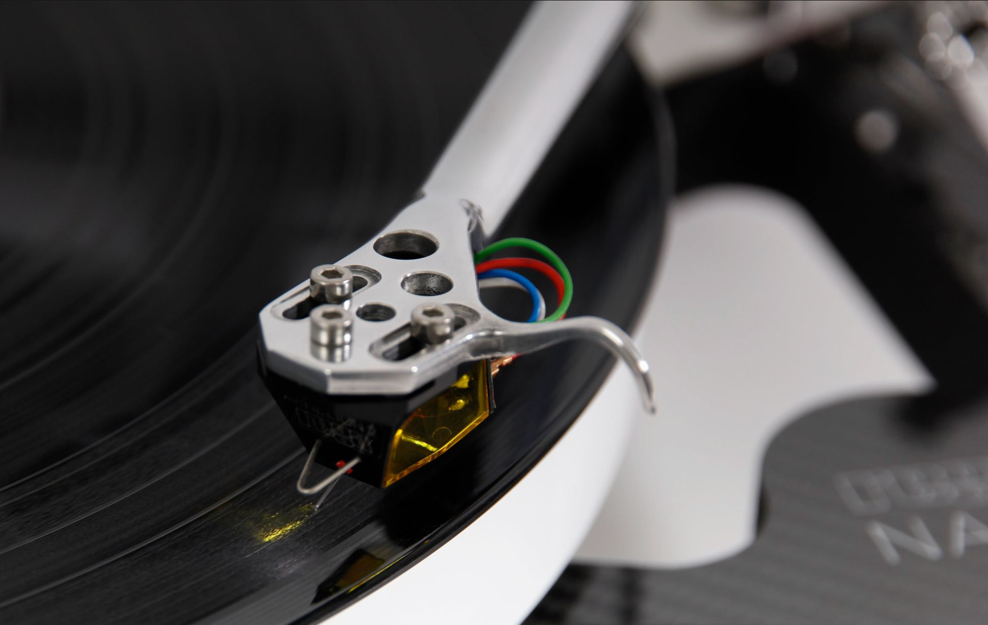 Rega RB Titanium Tonearm on vinyl