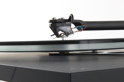 Rega Turntables Rega Planar 6 Turntable with Ania MC Cartridge