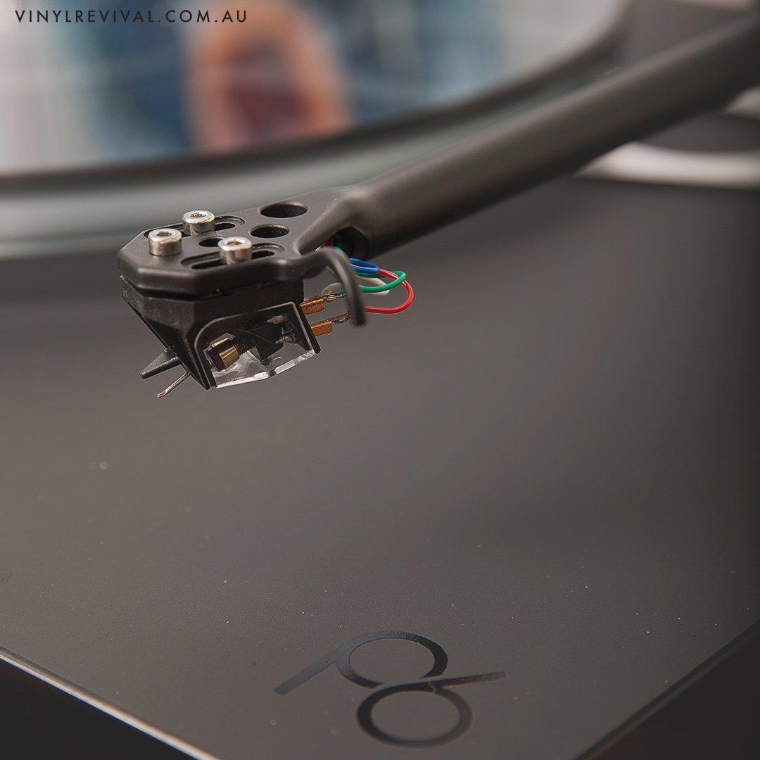 Rega Turntables Rega Planar 6 Turntable with Exact Cartridge