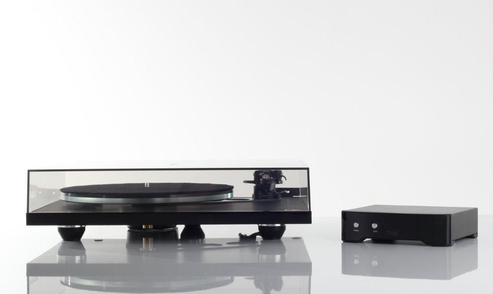 Rega Turntables Rega Planar 6 Turntable with Exact Cartridge