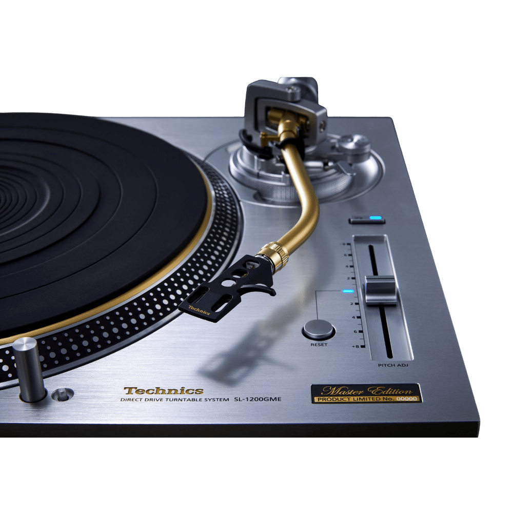 Technics SL-1200GME Grand Class Master Edition Direct Drive Turntable, tonearm and controls