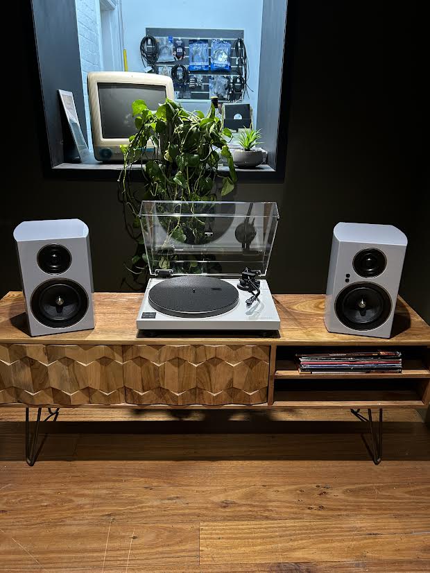 The Greyscale Greatness Turntable PackAudio BundlesComboVinyl Revival