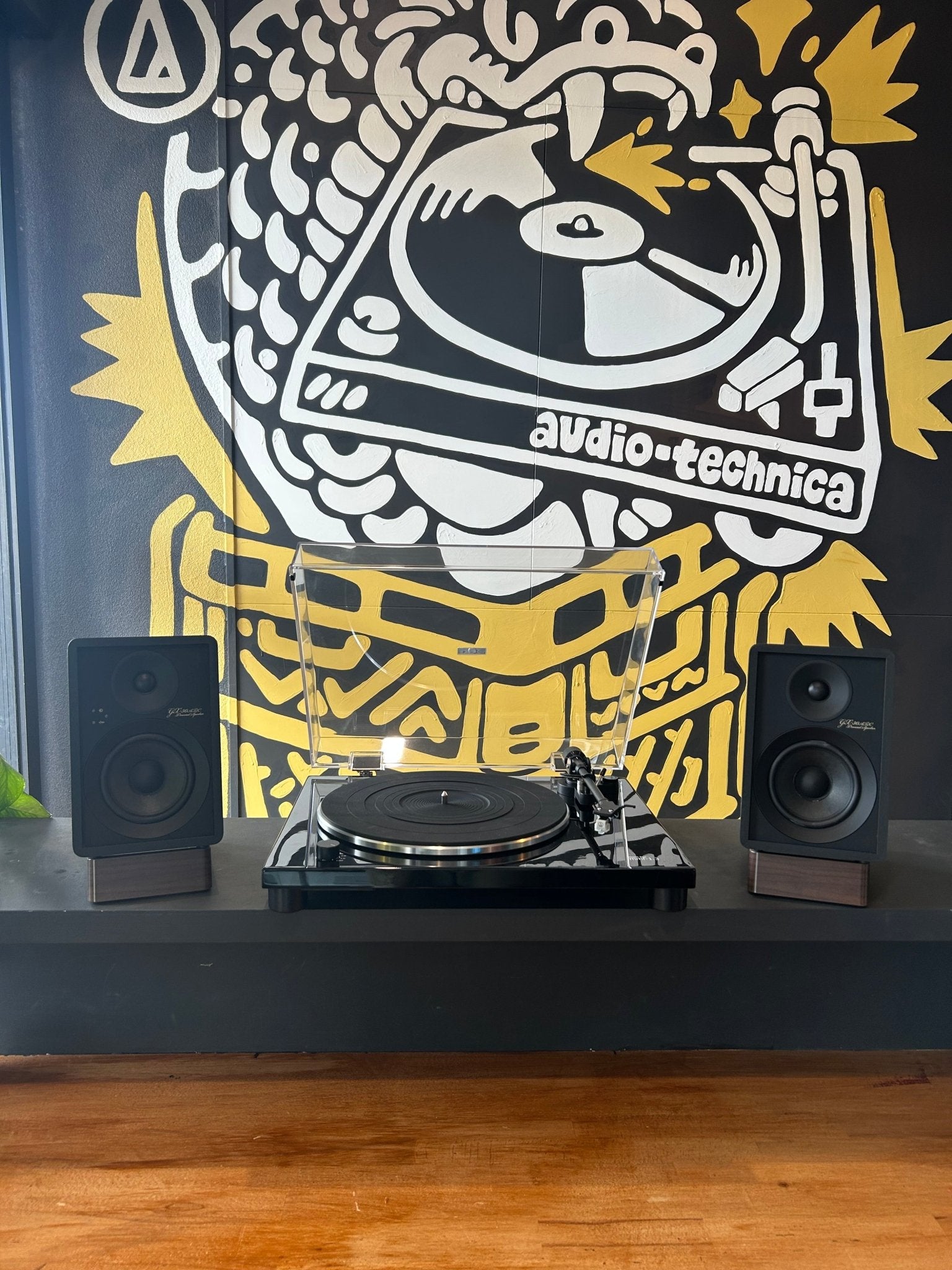 The Hall Pass Turntable PackAudio BundlescomboVinyl Revival