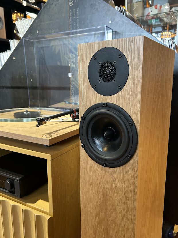 The Oakily Dokily Turntable PackAudio BundlesComboVinyl Revival
