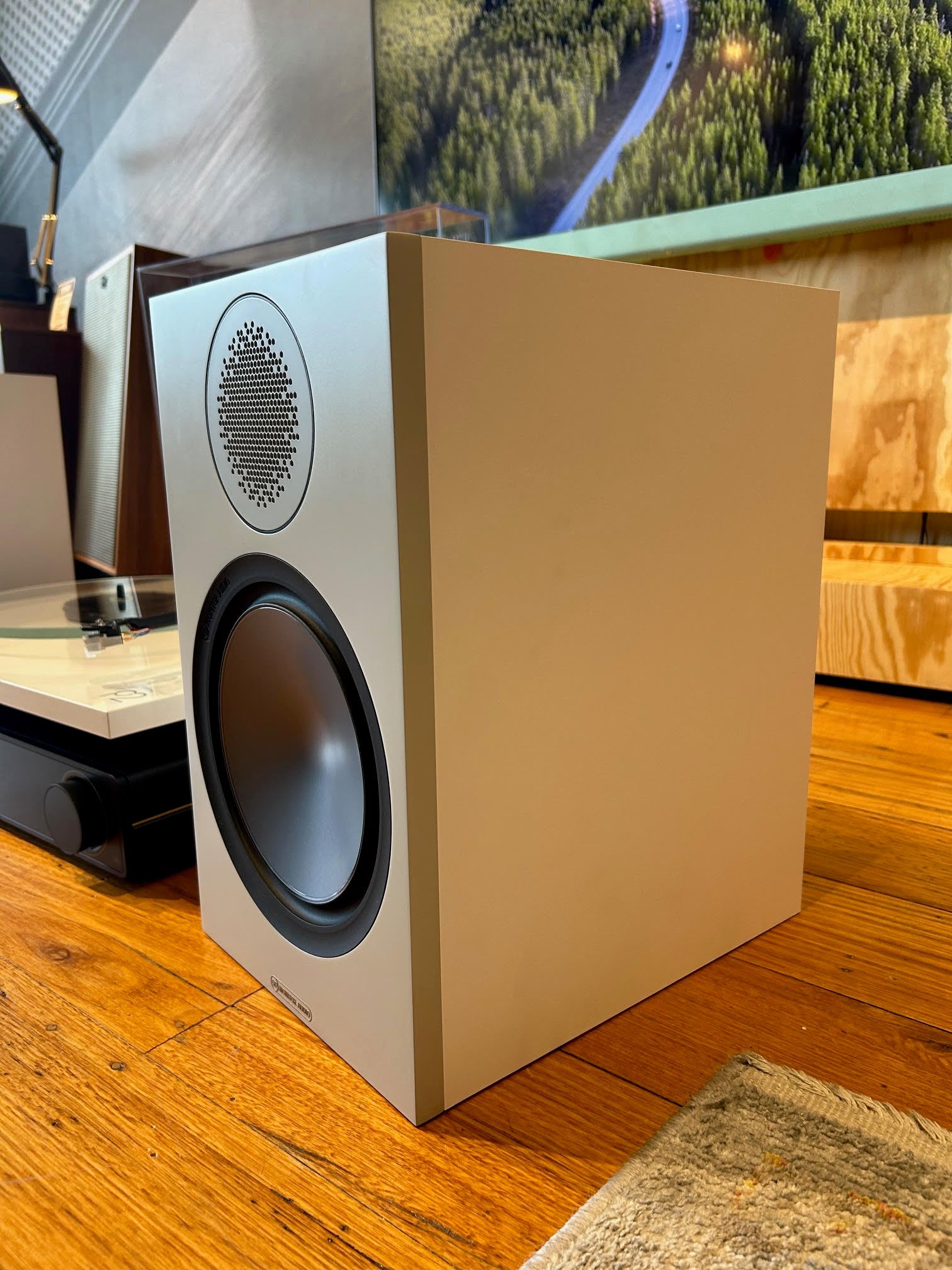 The White Album Turntable PackAudio BundlesComboVinyl Revival