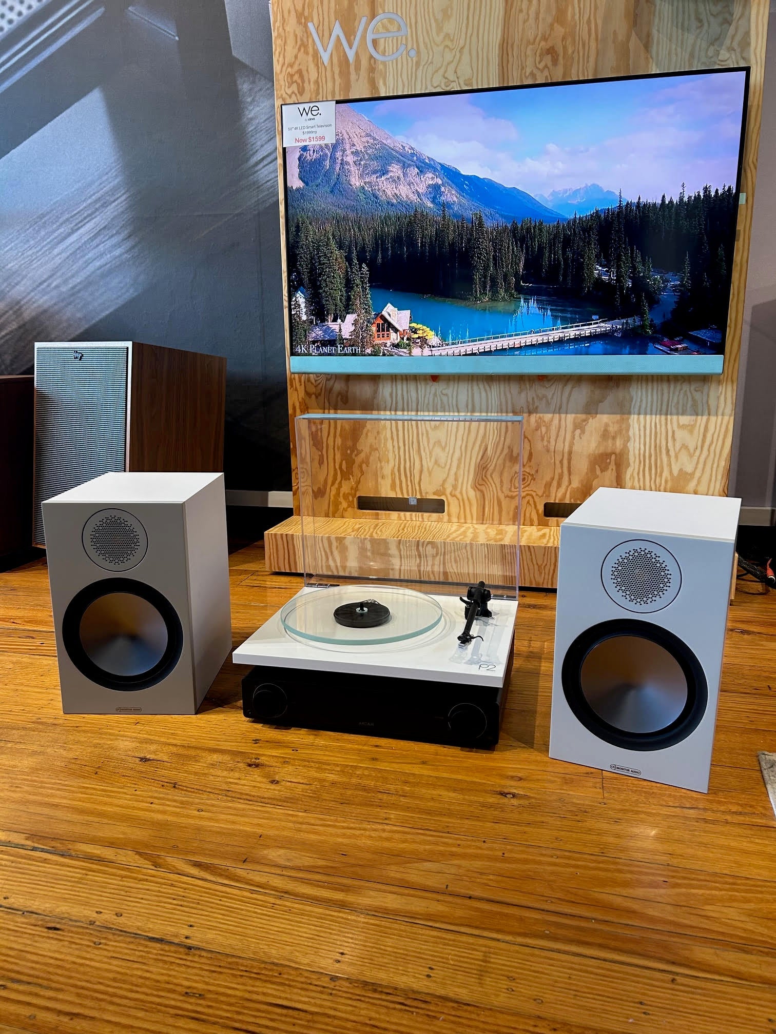 The White Album Turntable PackAudio BundlesComboVinyl Revival