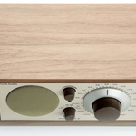 Tivoli Audio Model One BTRadiosTivoli AudioVinyl Revival
